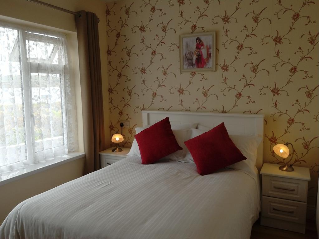 The Waterfront B&B Портмаги Екстериор снимка